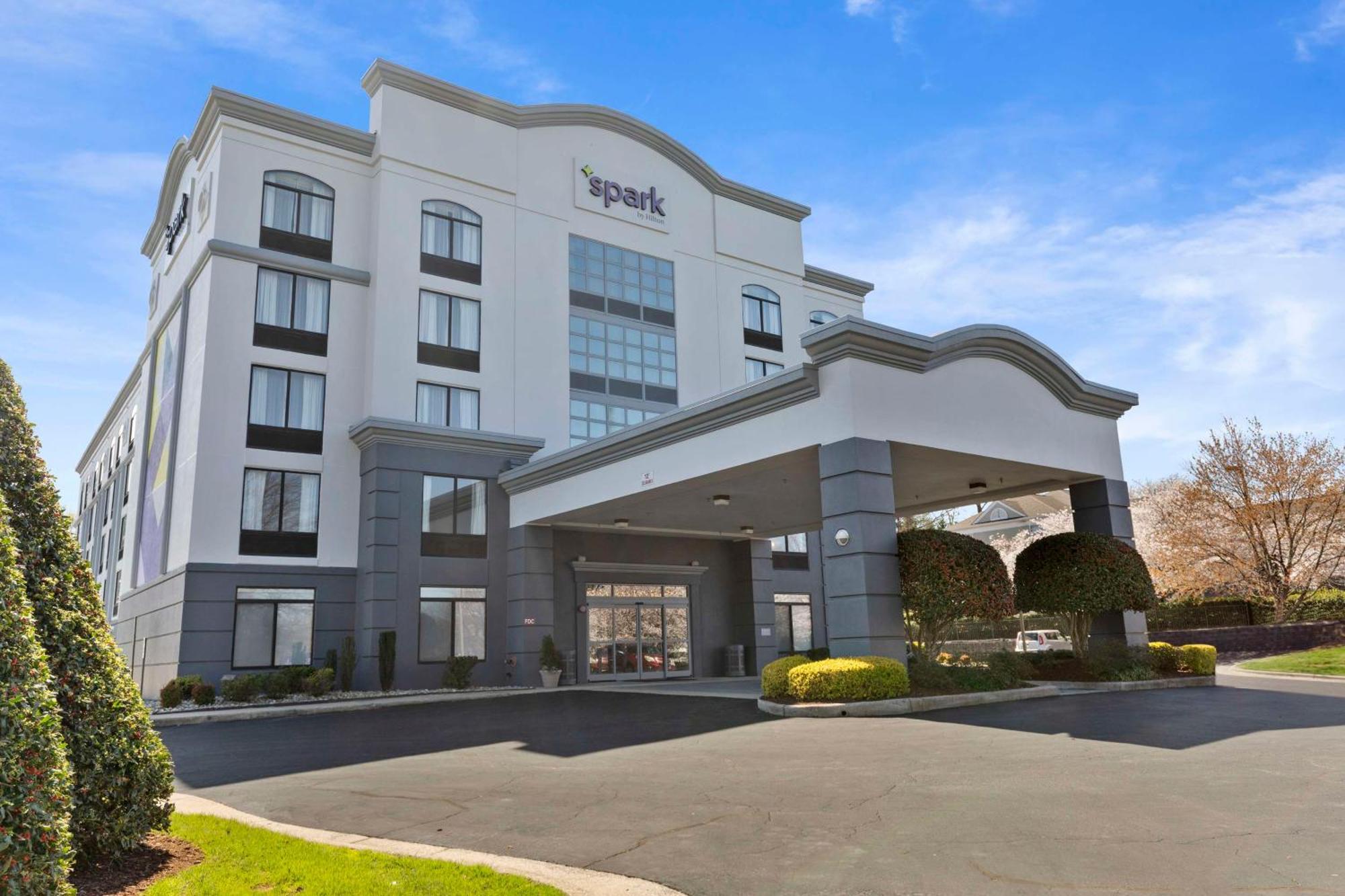 Spark By Hilton 3*