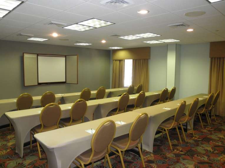 Spark By Hilton 3*