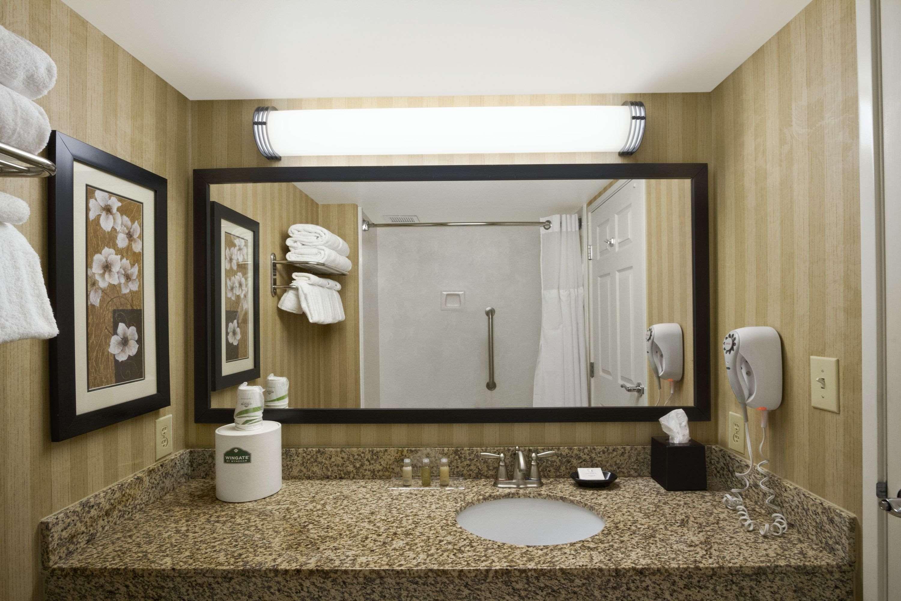 Spark By Hilton 3*