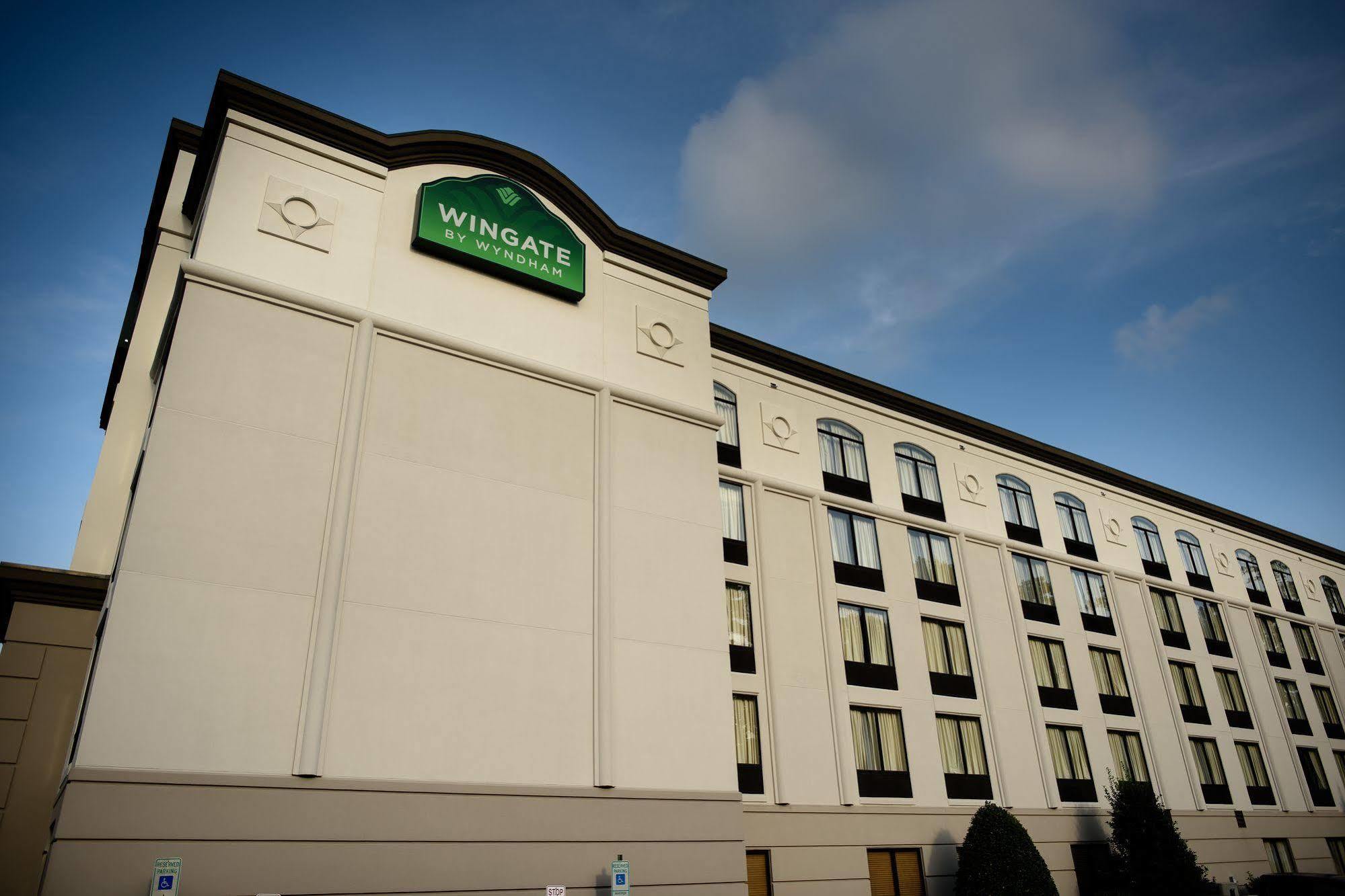 Hotel Spark By Hilton Greensboro