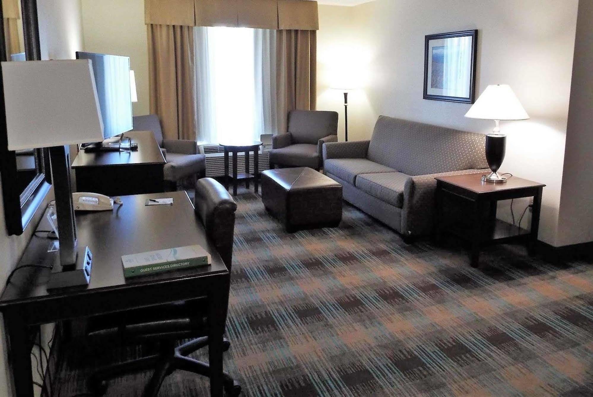 Spark By Hilton Greensboro